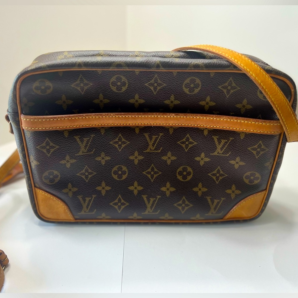 🤑SOLD!!!Louis Vuitton Monogram Trocadero Bag